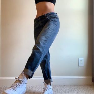 Abercrombie & Fitch Ankle Straight Jeans